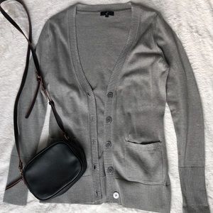 Button-up cardigan